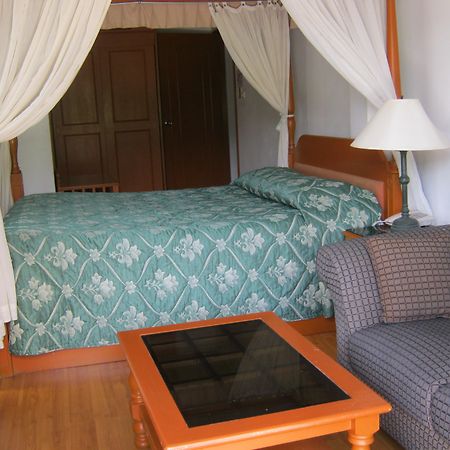 The Orchid Hotel Kalim Bay Patong Luaran gambar