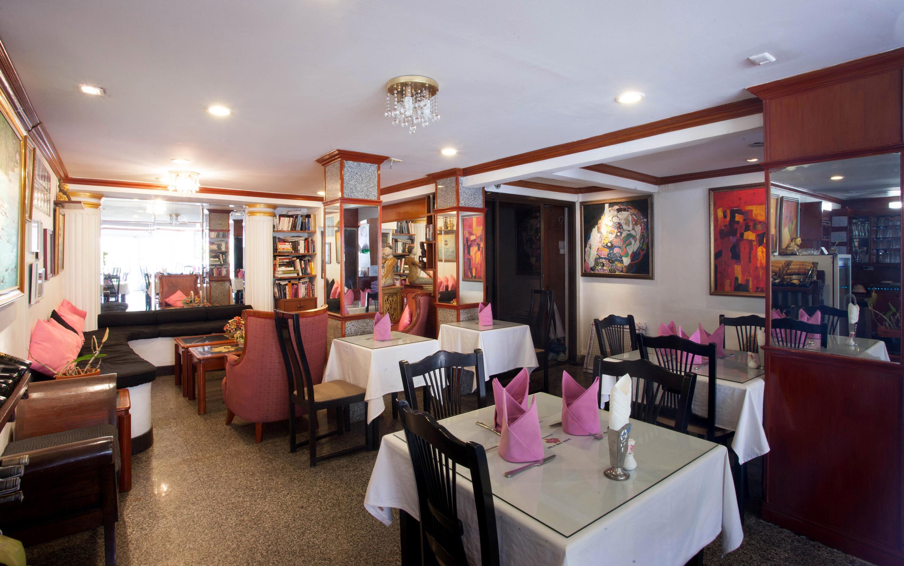 The Orchid Hotel Kalim Bay Patong Luaran gambar